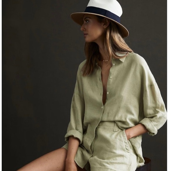 Reiss Tops - Reiss ELLIS linen blend oversized long sleeve shirt top Size 2 khaki‎ green